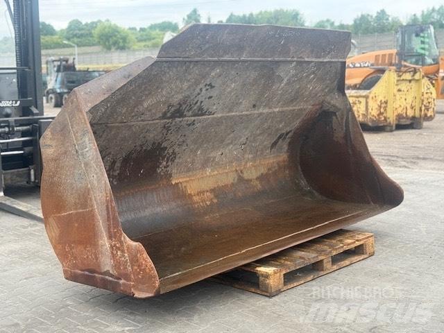 Liebherr L 541 Pistoane