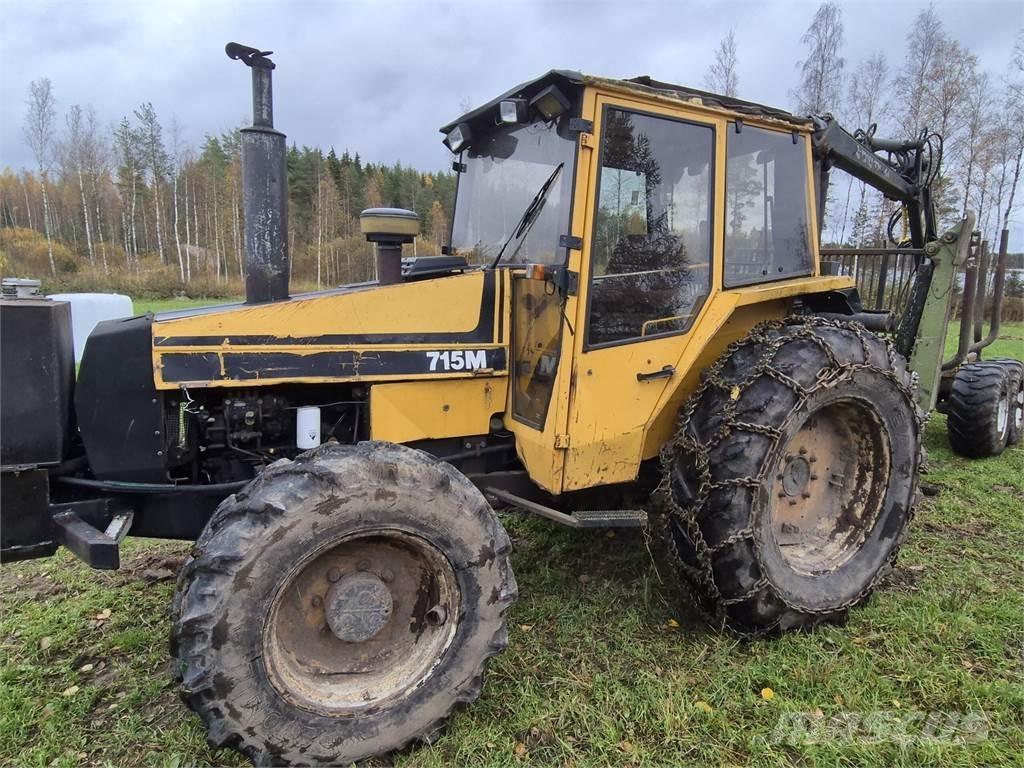 Valtra 715M Tractoare