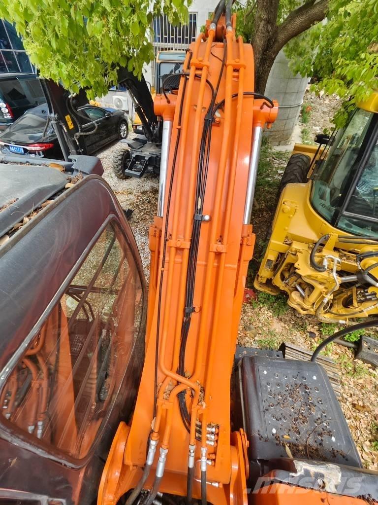 Hitachi ZX 120 Excavatoare pe șenile
