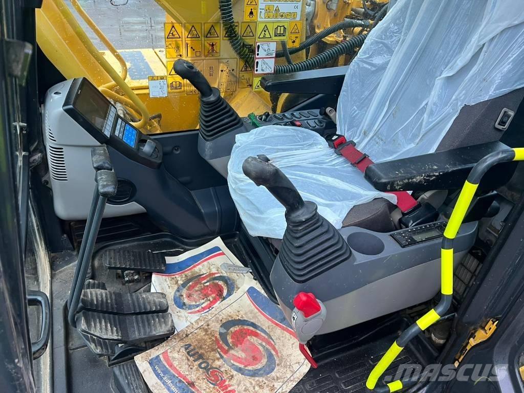 Komatsu PC 210-11 Excavatoare pe șenile
