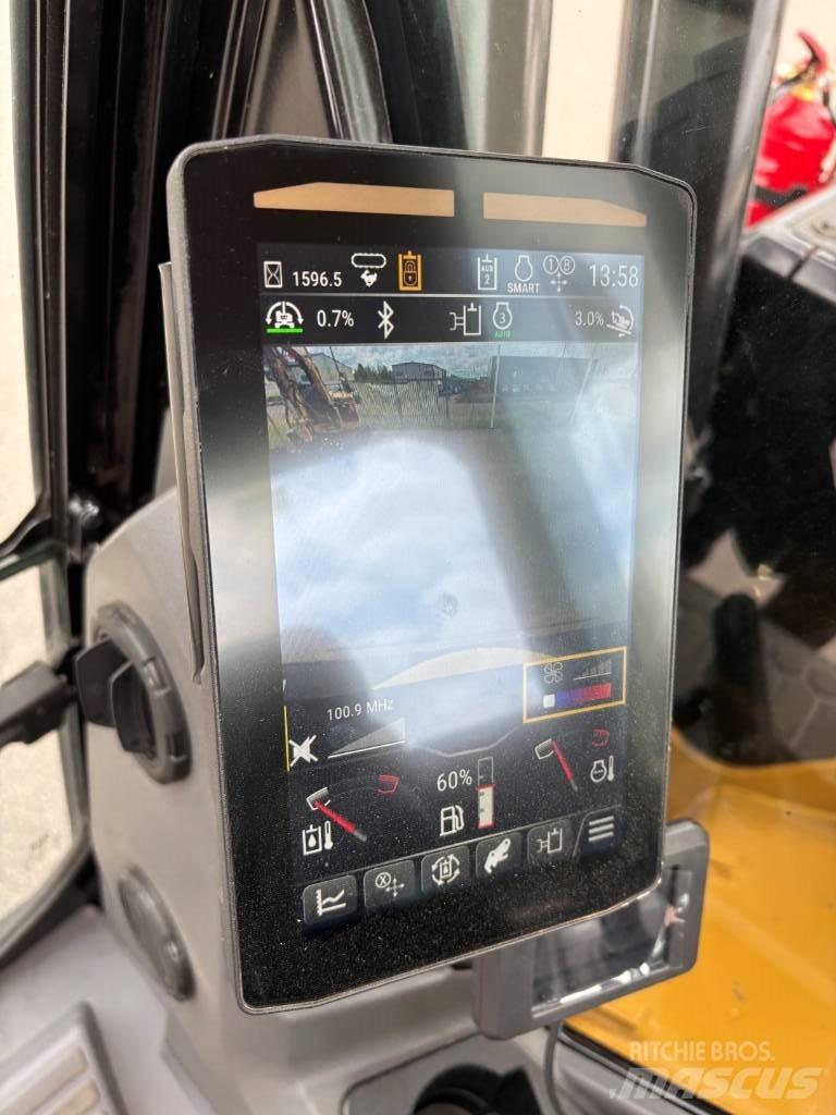 CAT 310 Excavatoare pe șenile
