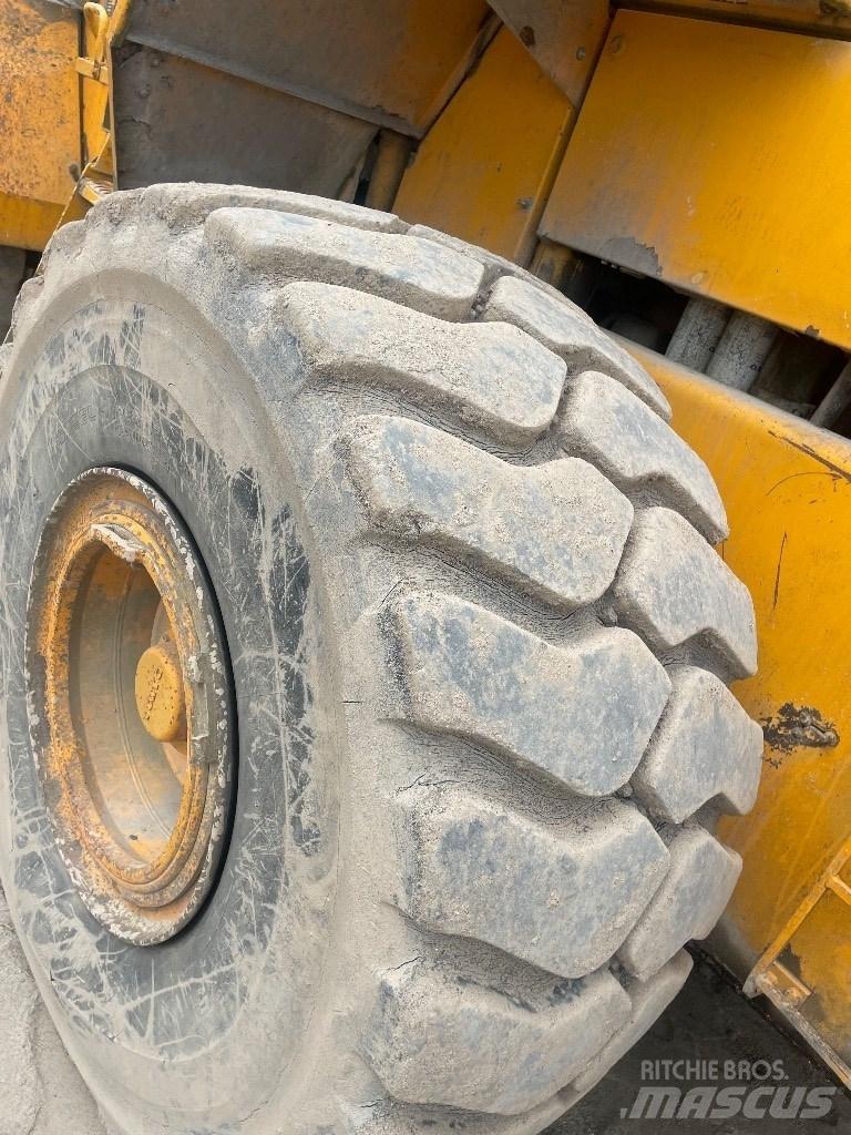 Volvo L 180 C Incarcator pe pneuri