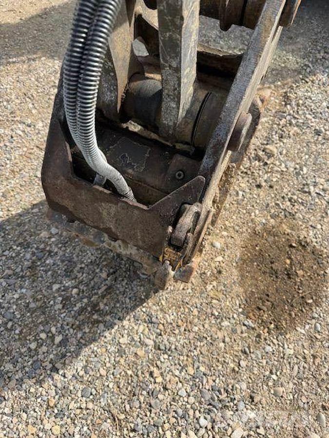 Mecalac 6MCR Excavatoare speciale