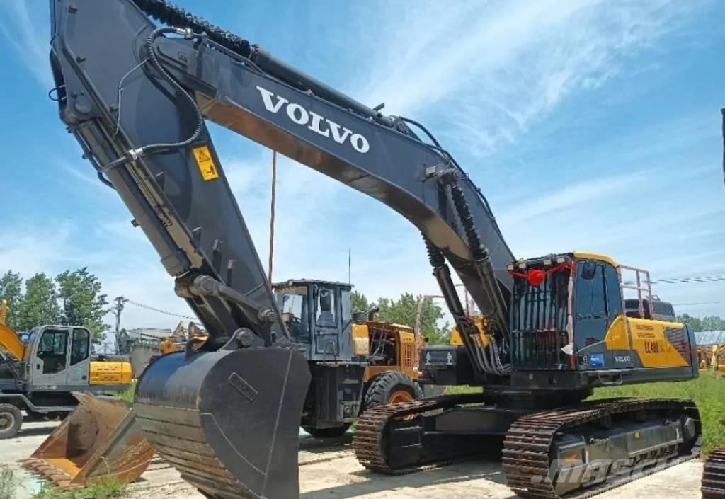 Volvo 480D Excavatoare pe șenile
