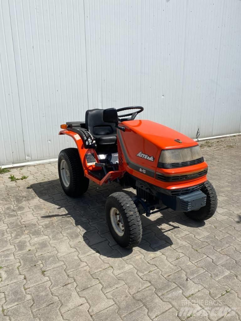 Kubota ASTE A13 Tractoare compacte