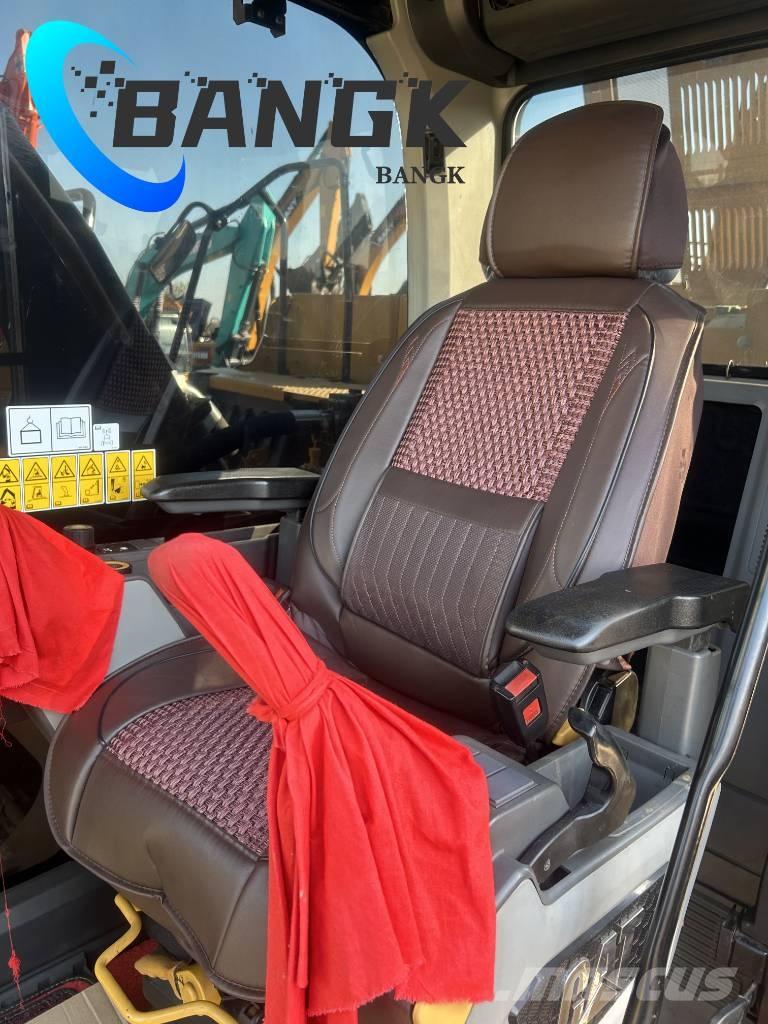 CAT 330 Excavatoare pe șenile
