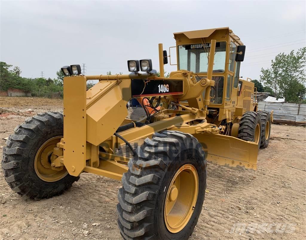 CAT 140 G Gredere