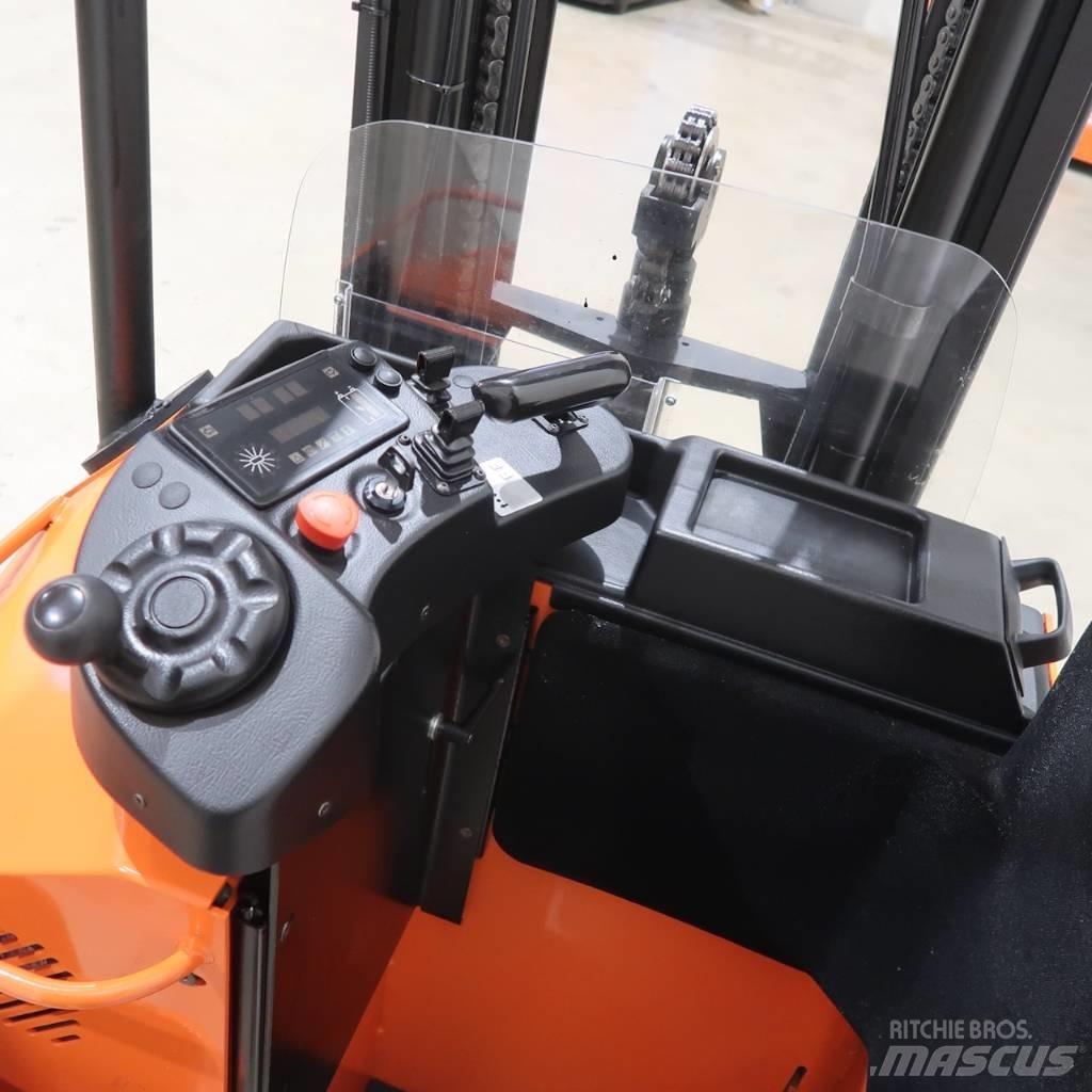 Toyota SSE135 Transpaleti autopropulsanti