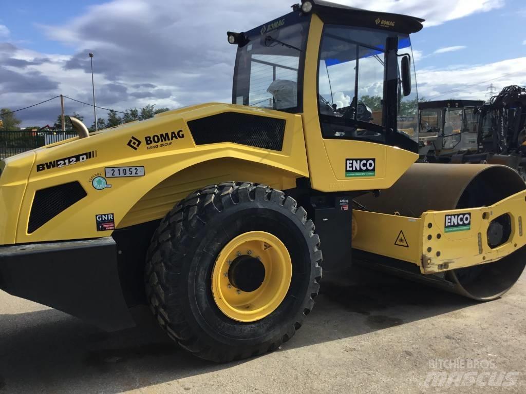 Bomag BW212D5 Compactoare sol