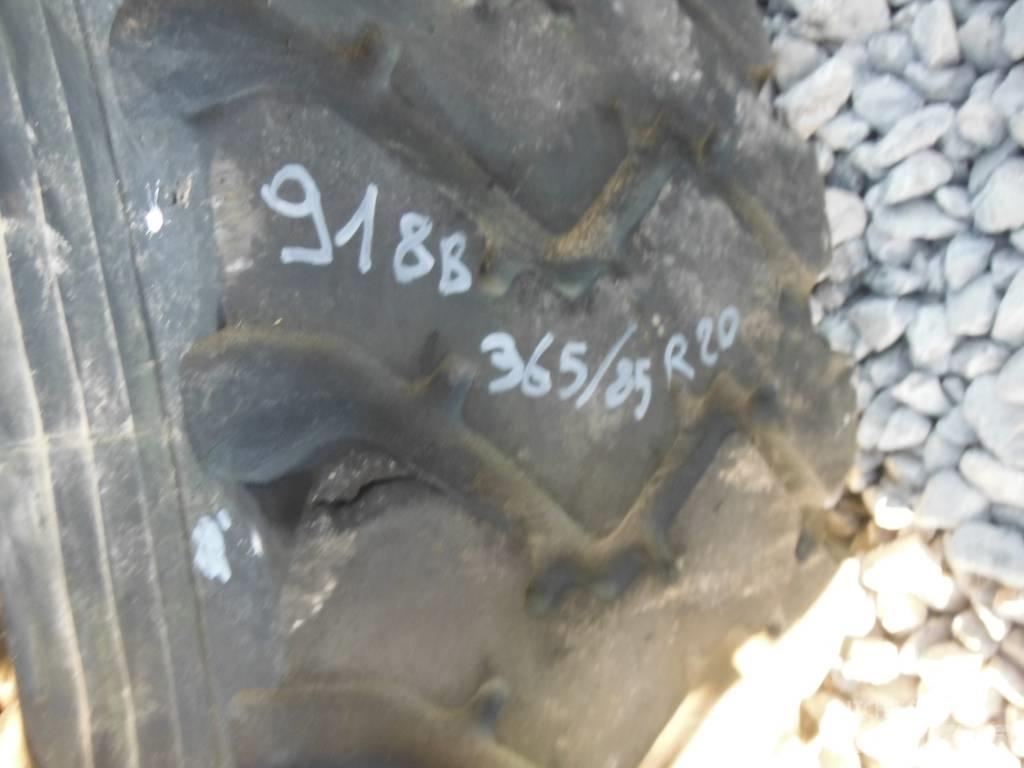 Michelin 365/85R20 Roti