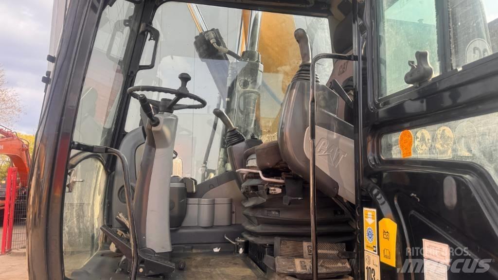 CAT M 316 D Excavatoare cu roti