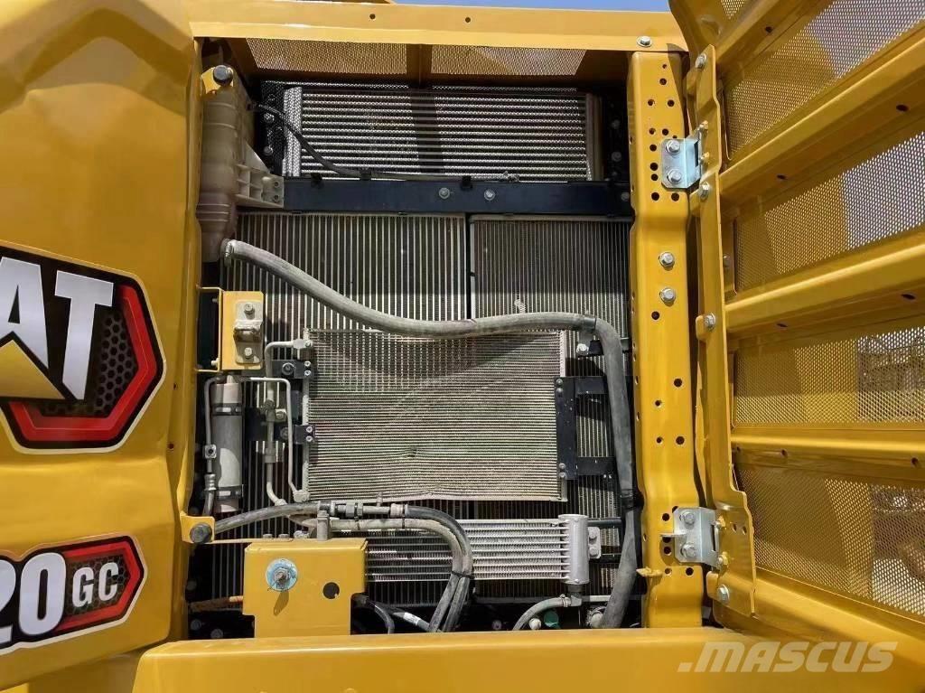 CAT 320GC Excavatoare pe șenile
