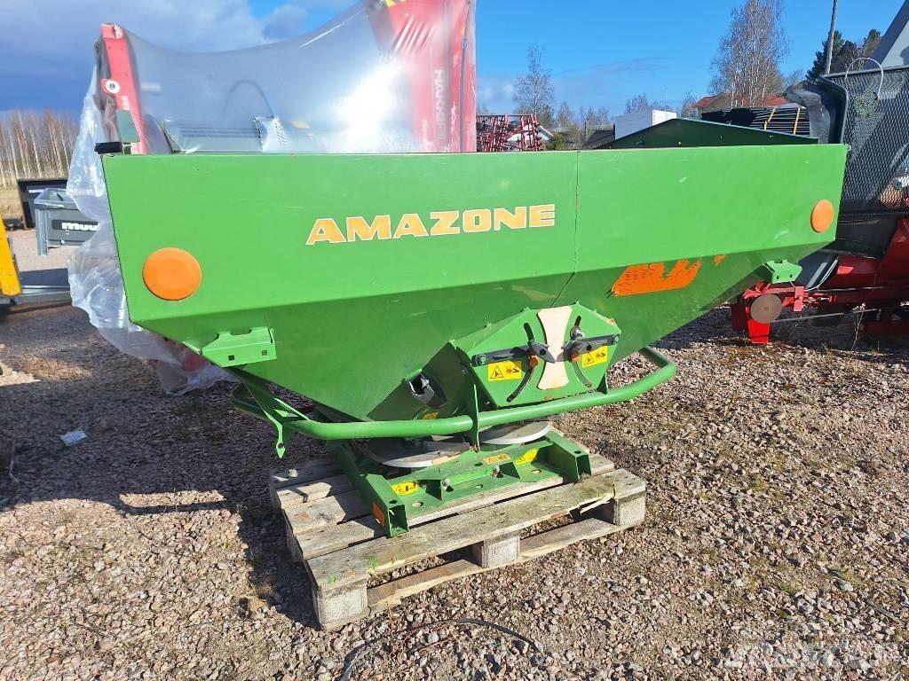 Amazone ZA-X 1402 Împrastierea mineralelor