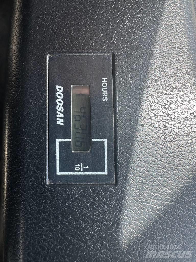 Doosan DL220-5 Incarcator pe pneuri