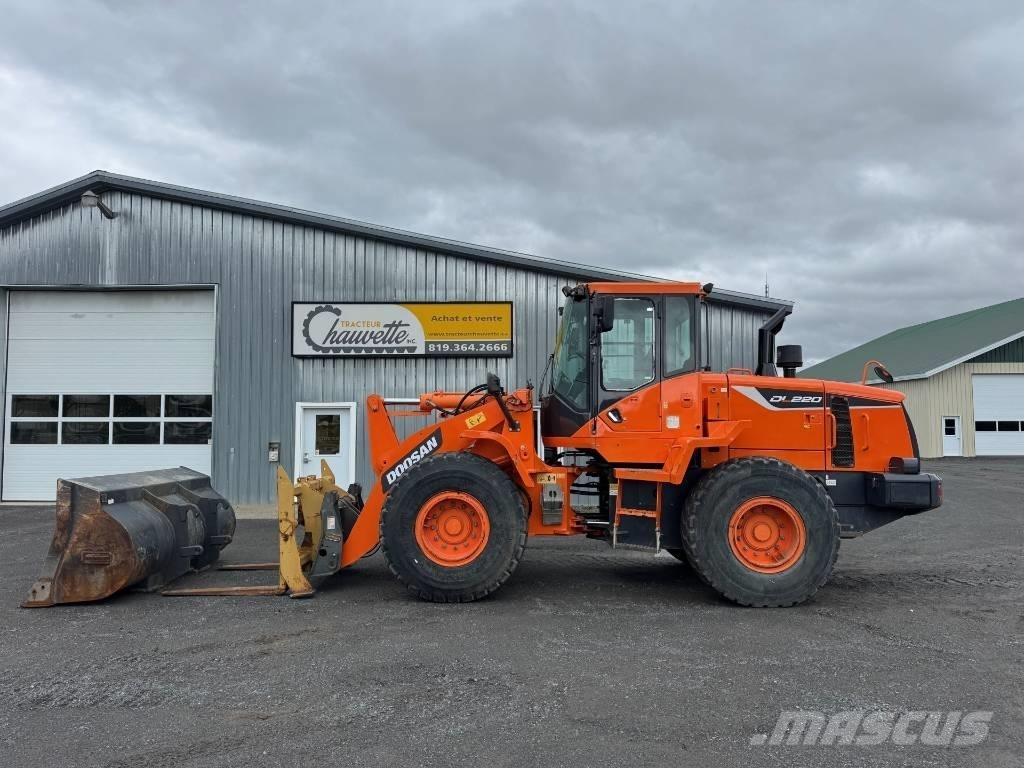 Doosan DL220-5 Incarcator pe pneuri