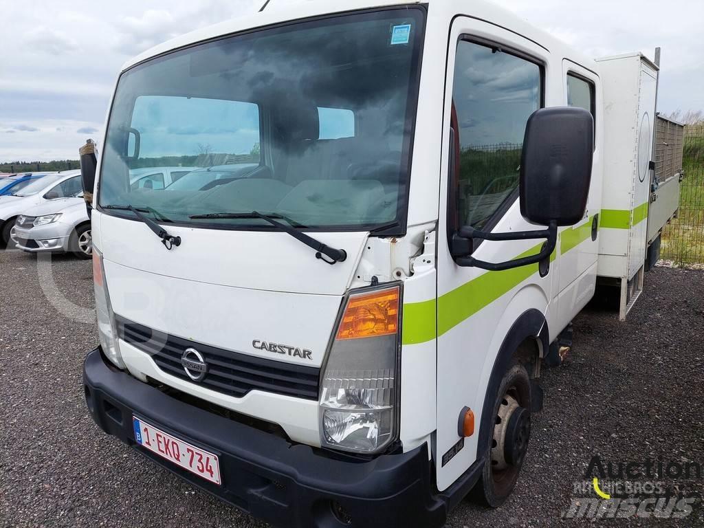 Nissan Cabstar Pick up/Platou