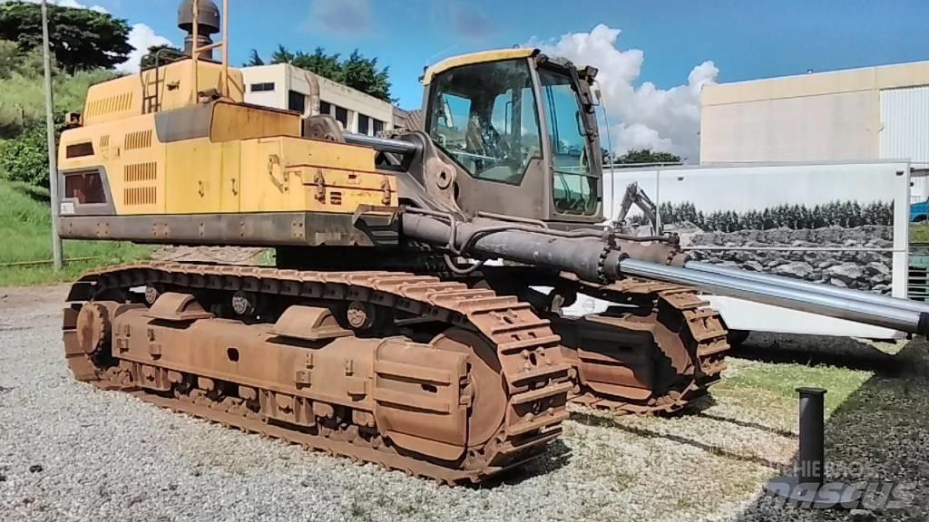 Volvo EC750D Excavatoare pe șenile
