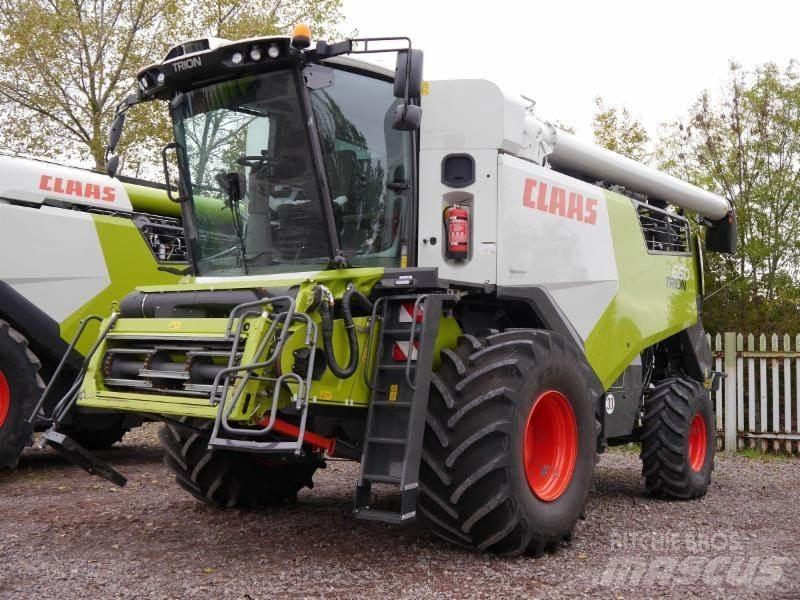 CLAAS TRION 660 Combine de secerat