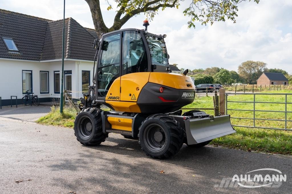 Mecalac 7 MWR Engcon Excavatoare cu roti