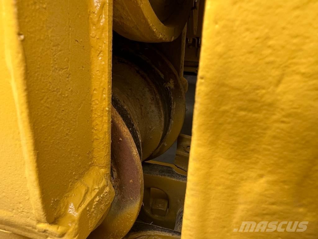 CAT D6H XL Buldozere pe senile