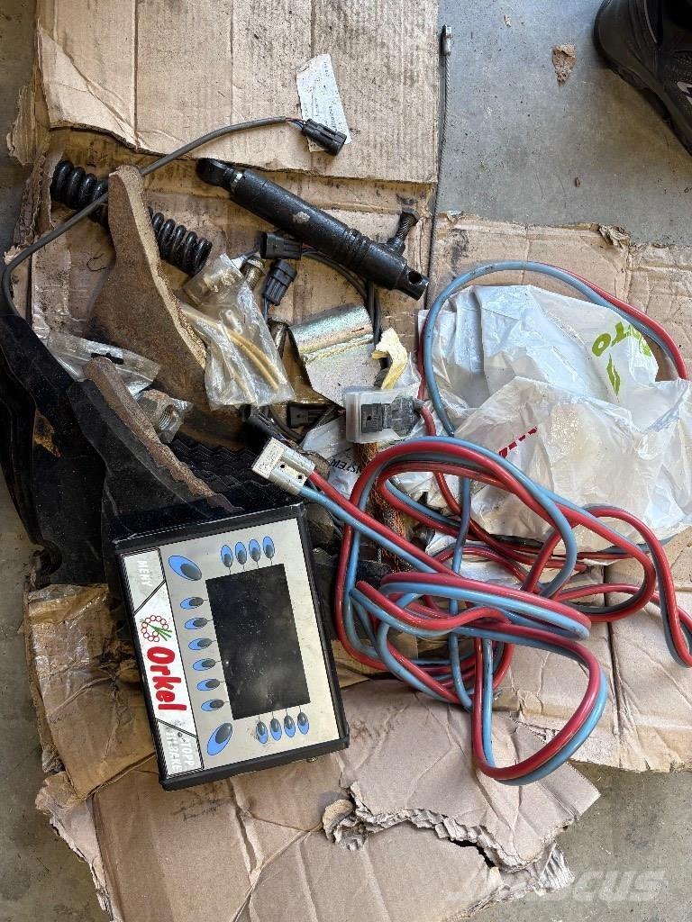 Orkel 1260 Masina de balotat cilindric