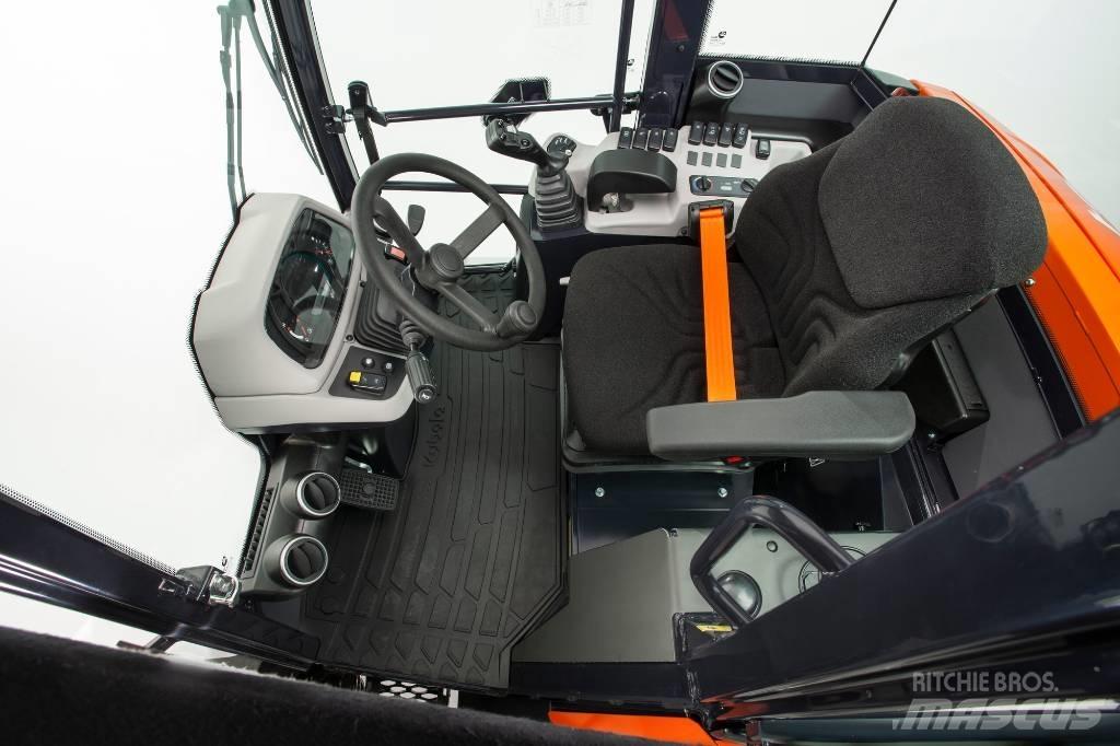 Kubota R 090 Incarcator pe pneuri