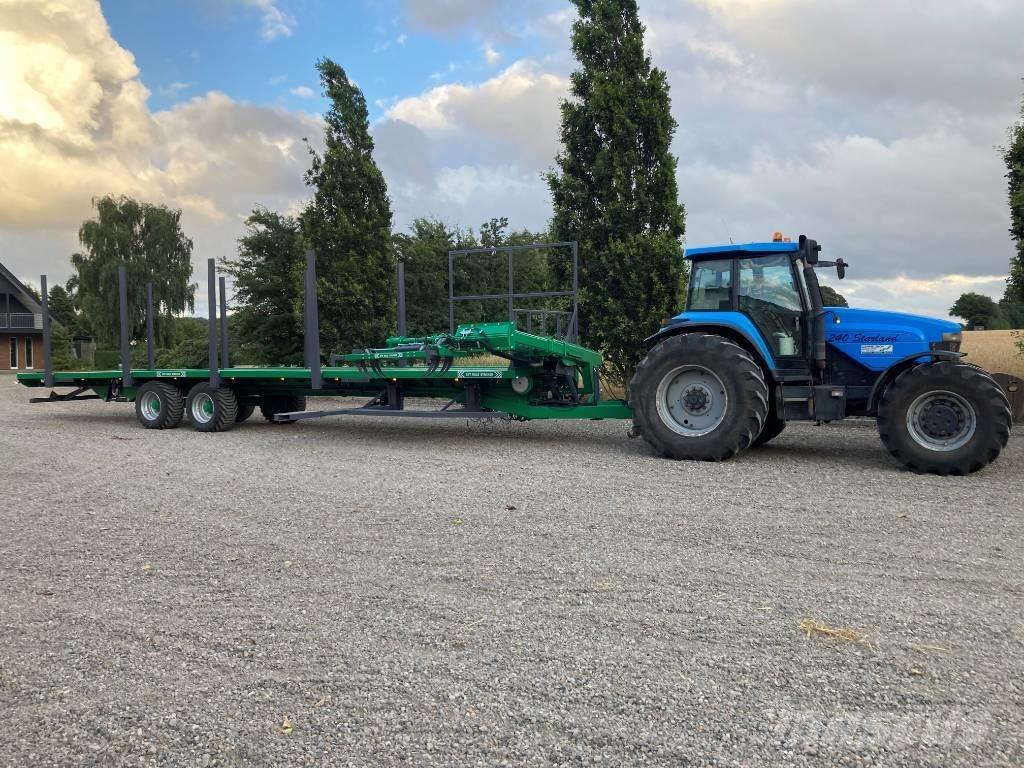  BALE STACKER GST Remorci de ambalat