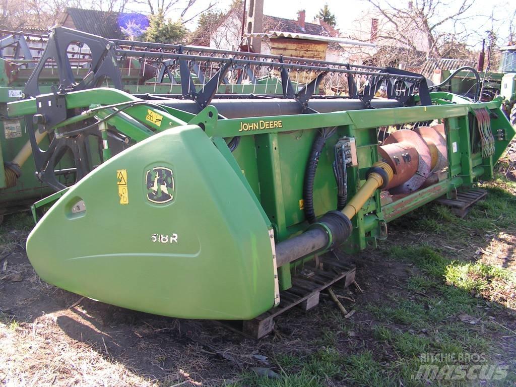 John Deere 618 R Combine capete pentru culegatoare