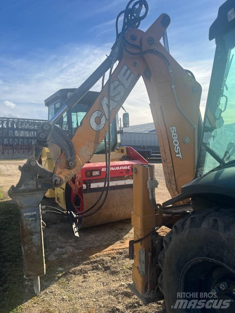 CASE 580 ST Buldoexcavatoare