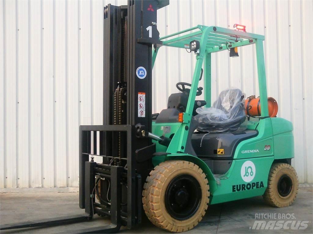 Mitsubishi FG30NTD Stivuitor GPL