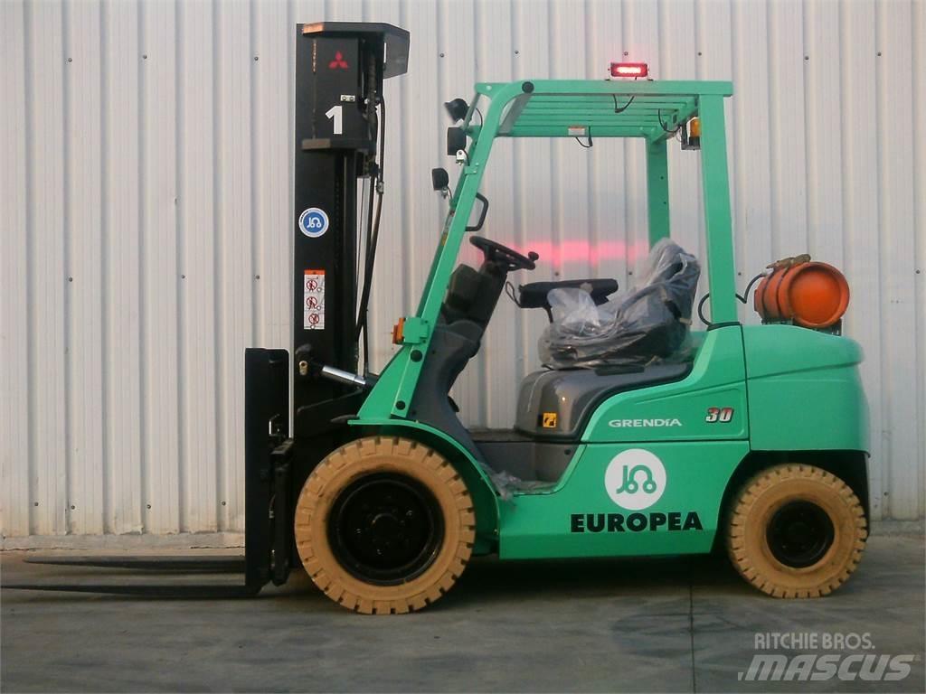 Mitsubishi FG30NTD Stivuitor GPL
