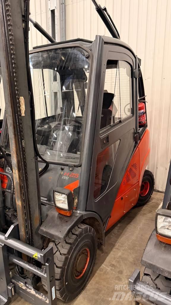 Linde H25D-02 Stivuitor diesel