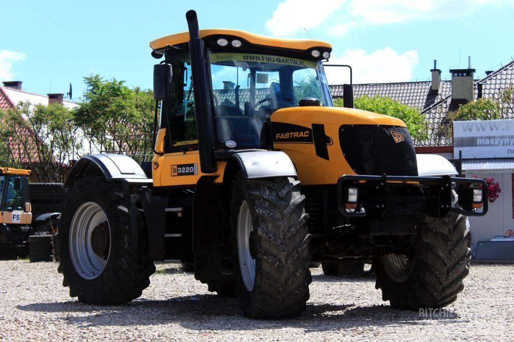 JCB Fastrac 3220-65 Tractoare