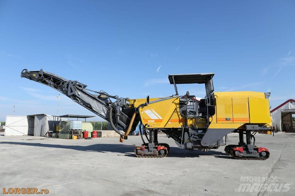 Wirtgen W 210 Utilaje asfalt cu freze reci