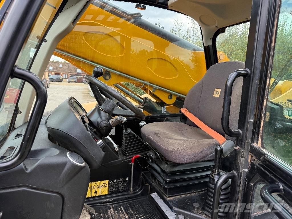 JCB 533-105 Stivuitoare telescopice