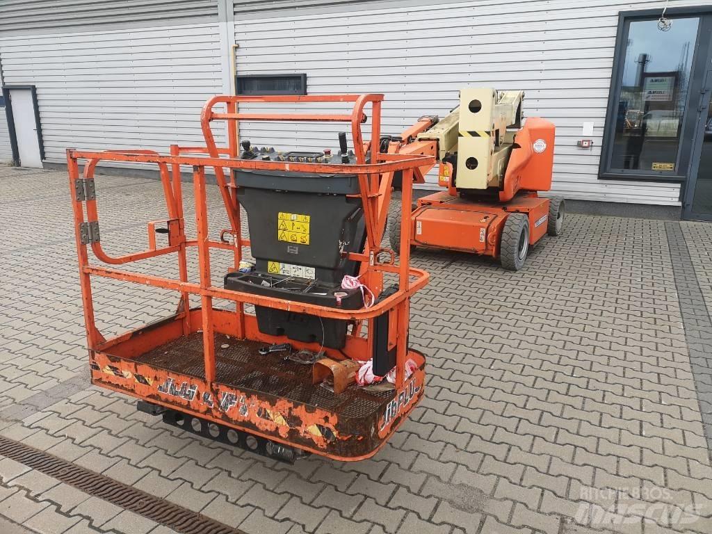 JLG E 400 AJPN Nacele cu brat articulat