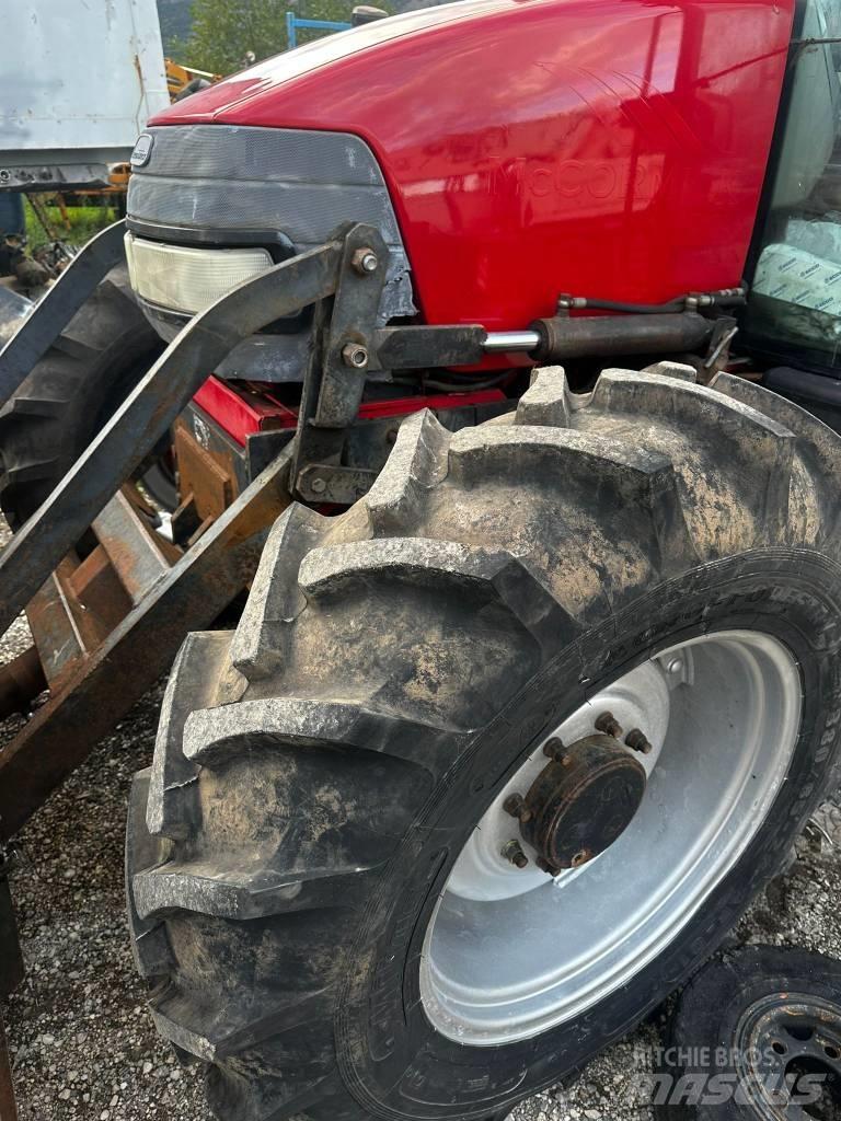 McCormick MC 100 Y Tractoare