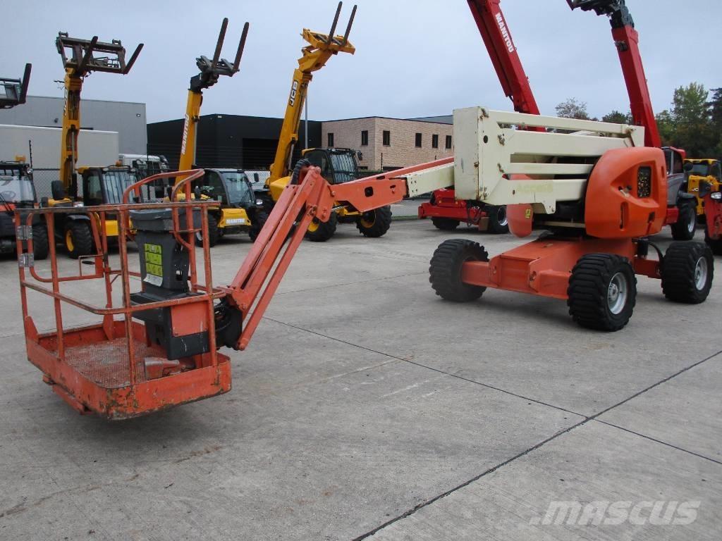 JLG 510 AJ (271) Nacele compacte autopropulsante