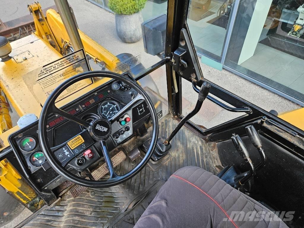 Massey Ferguson 50hx Buldoexcavatoare
