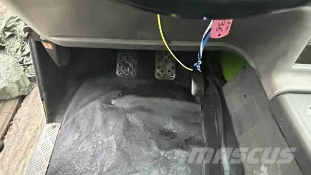 Merlo P32.12EVS Stivuitoare telescopice