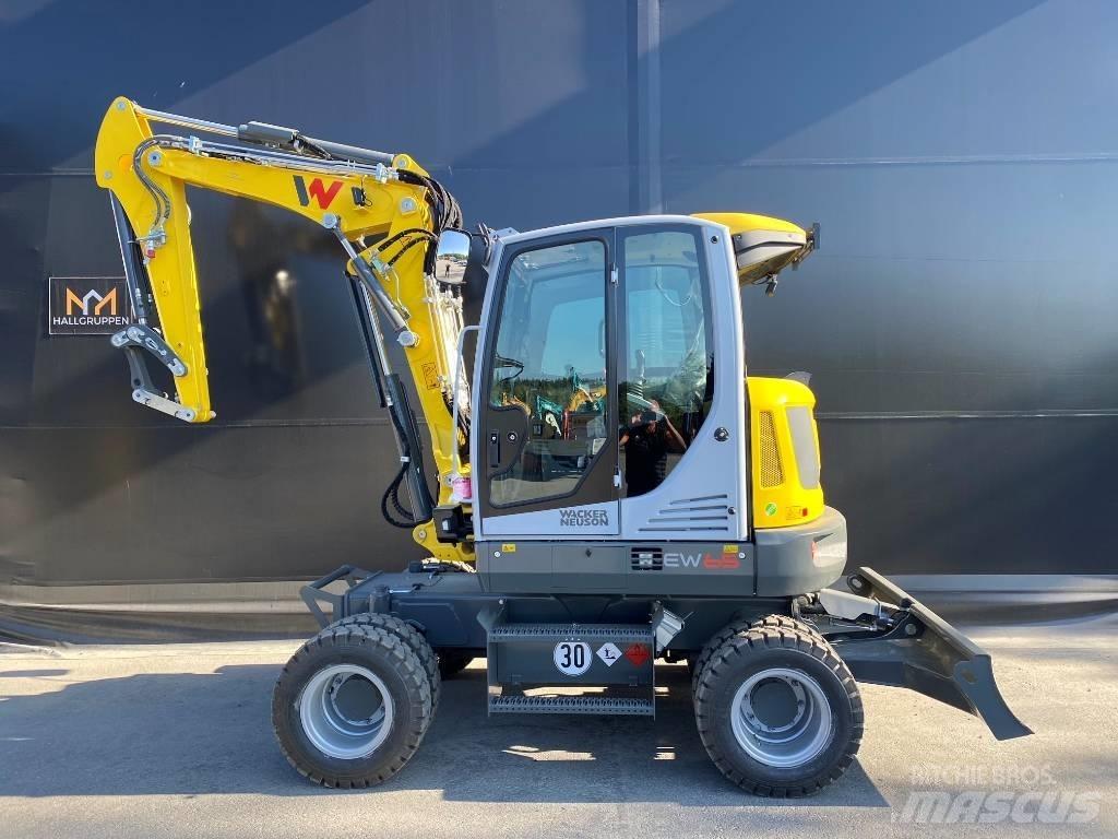 Wacker Neuson EW65 Excavatoare cu roti