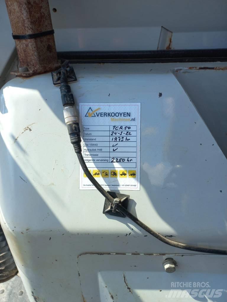 Takeuchi TCR 50 Autobasculante cu senile