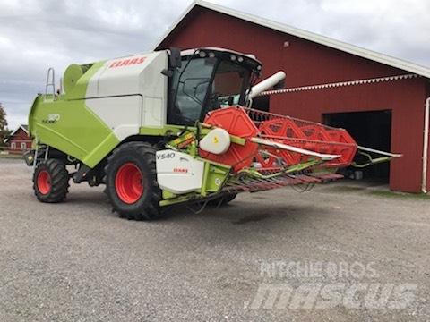 CLAAS Tucano 320 Combine de secerat