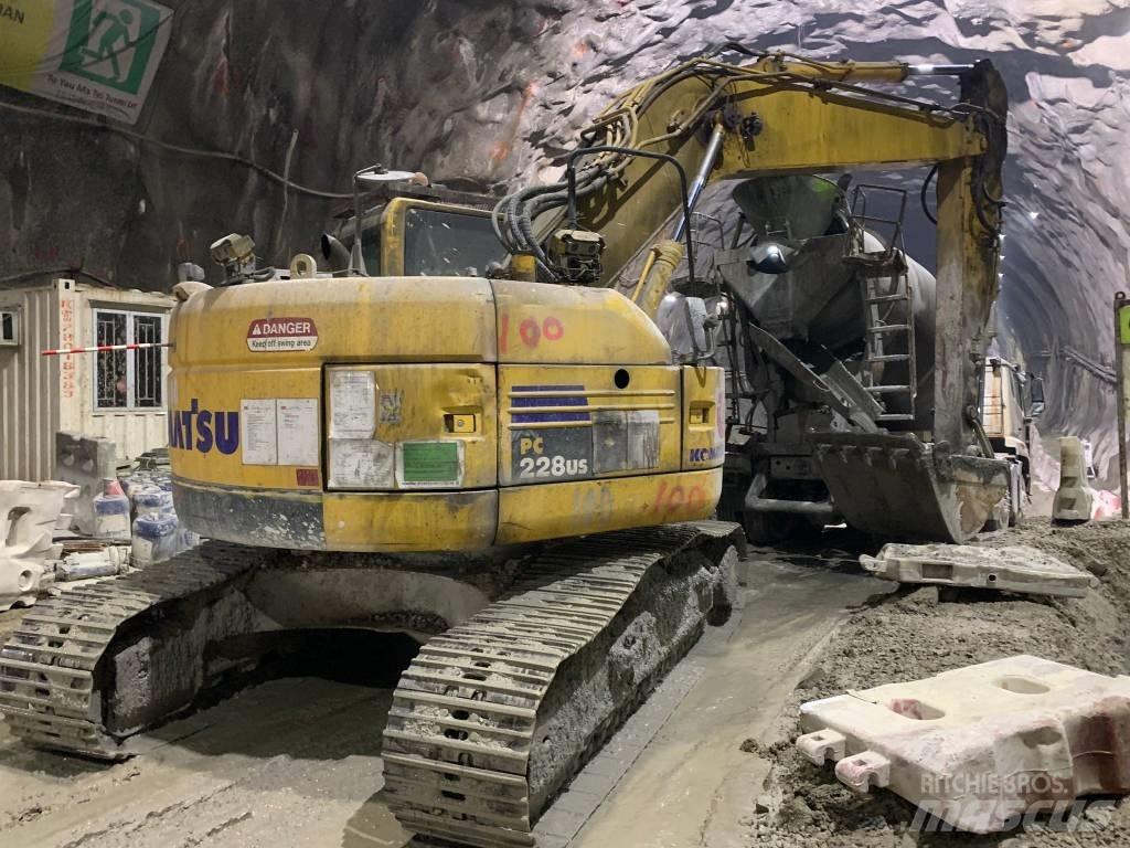 Komatsu PC228US-8 Utilaje construcții - Altele