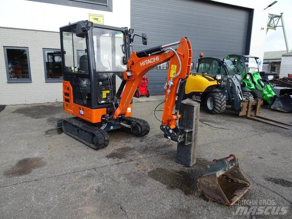 Hitachi ZX19-6CR Mini excavatoare < 7t