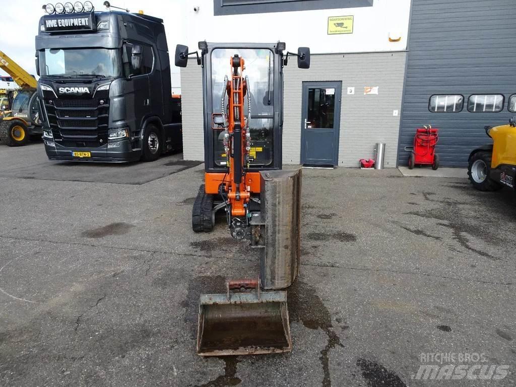 Hitachi ZX19-6CR Mini excavatoare < 7t