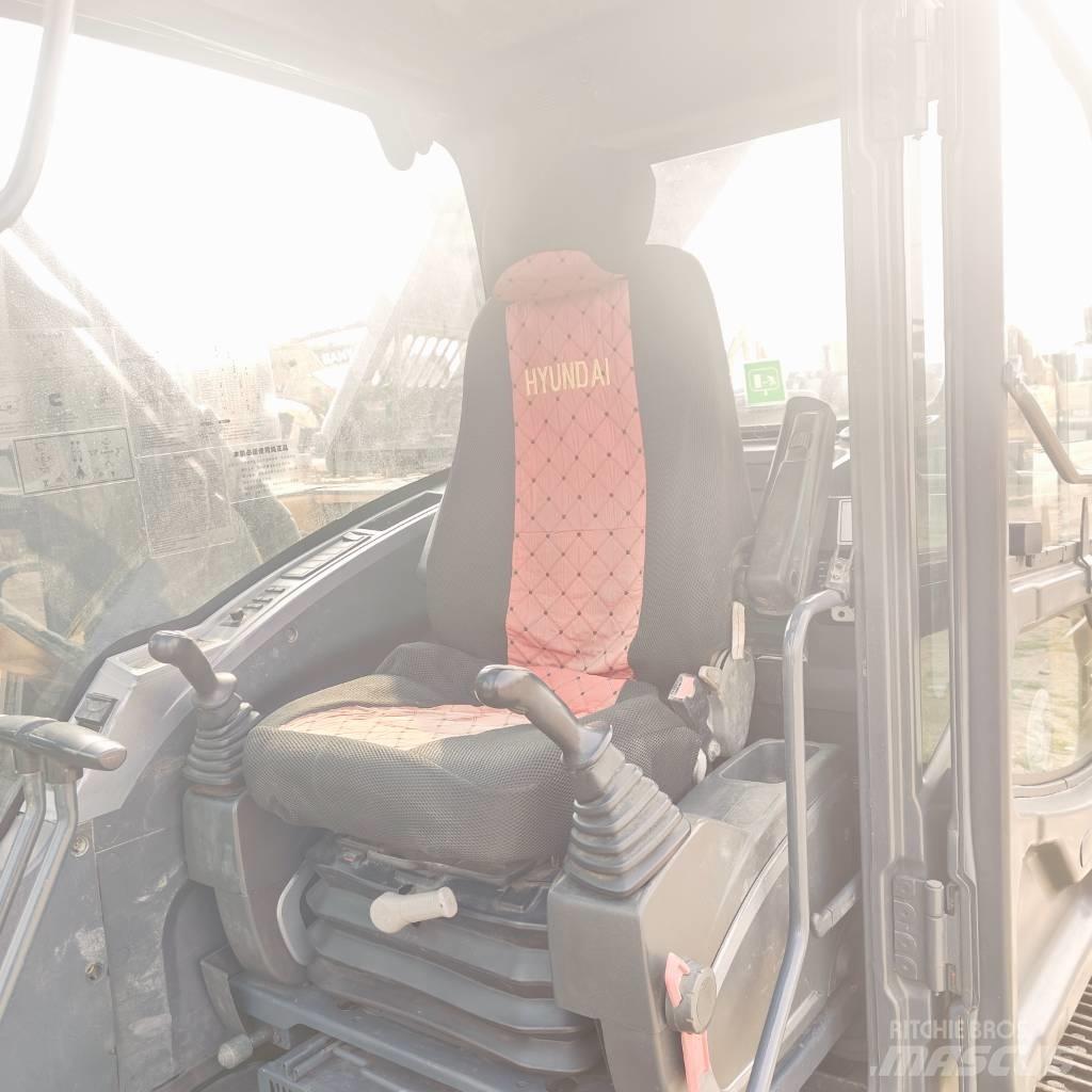 Hyundai R220LC-9S Excavatoare pe șenile
