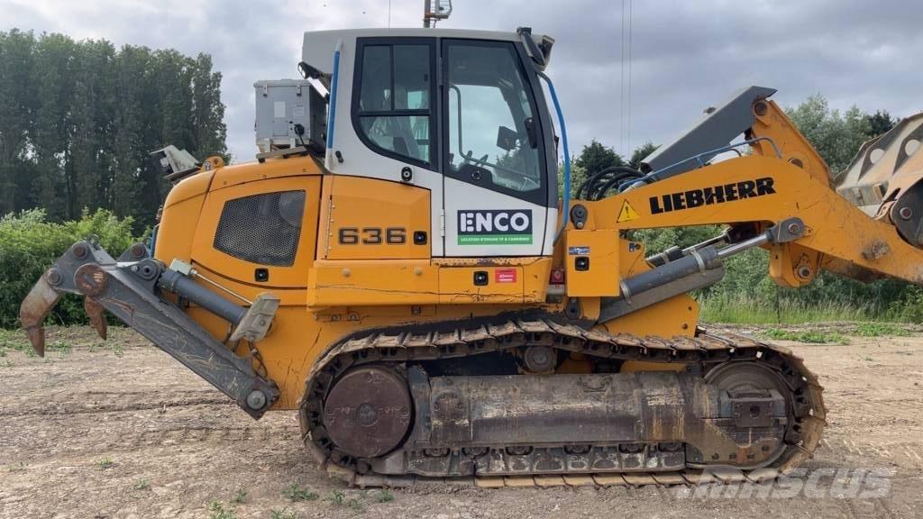 Liebherr LR 636 Încarcatoare cu excavator