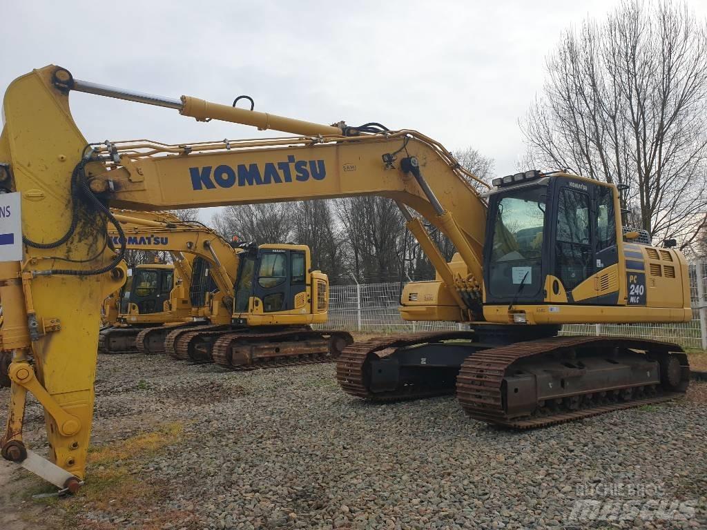Komatsu PC240NLC-11 Excavatoare pe șenile
