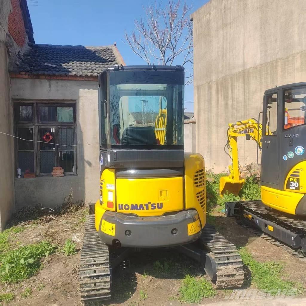 Komatsu PC 35 Excavatoare pe șenile
